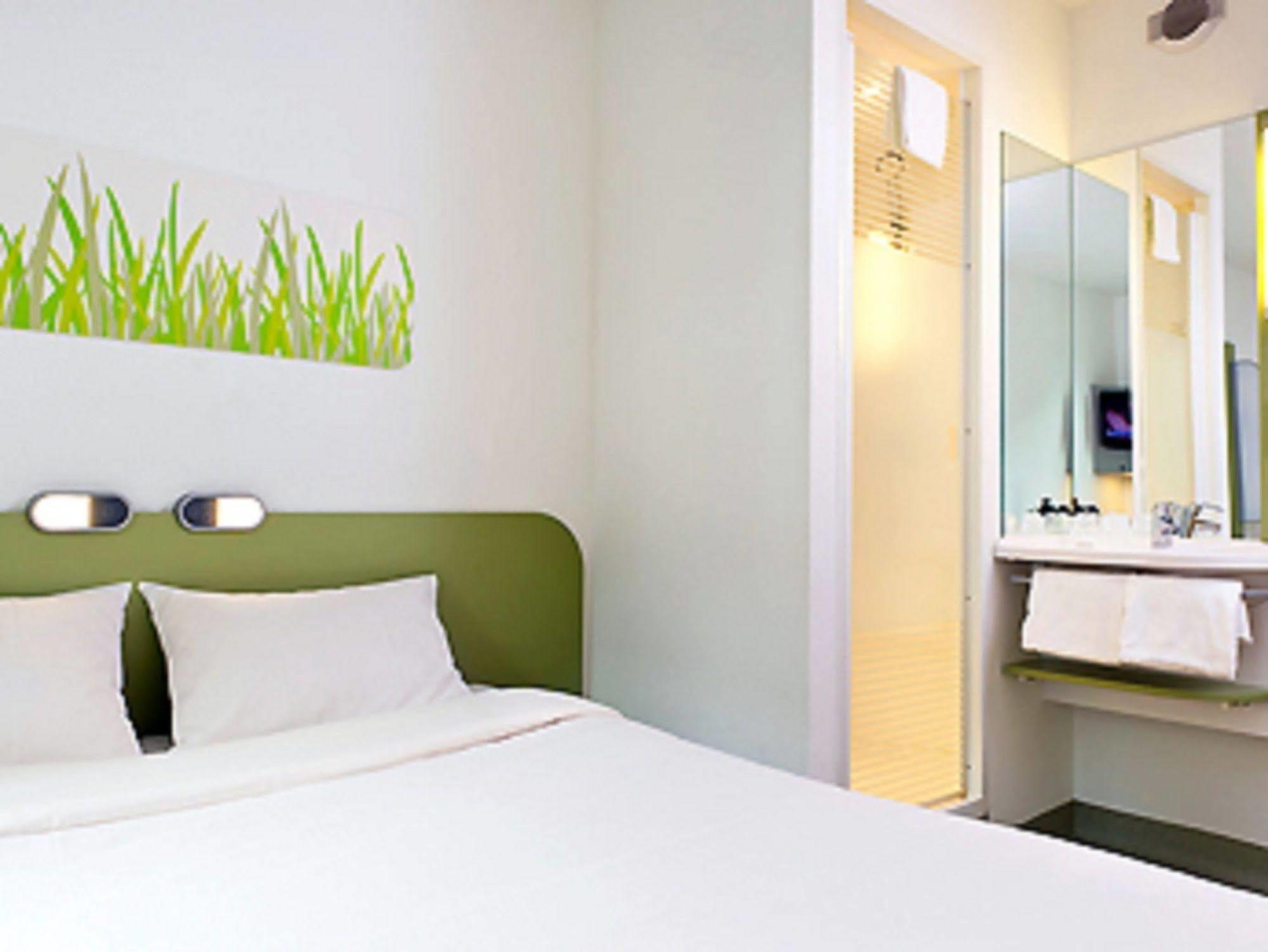 Ibis Budget Brignoles Provence 외부 사진